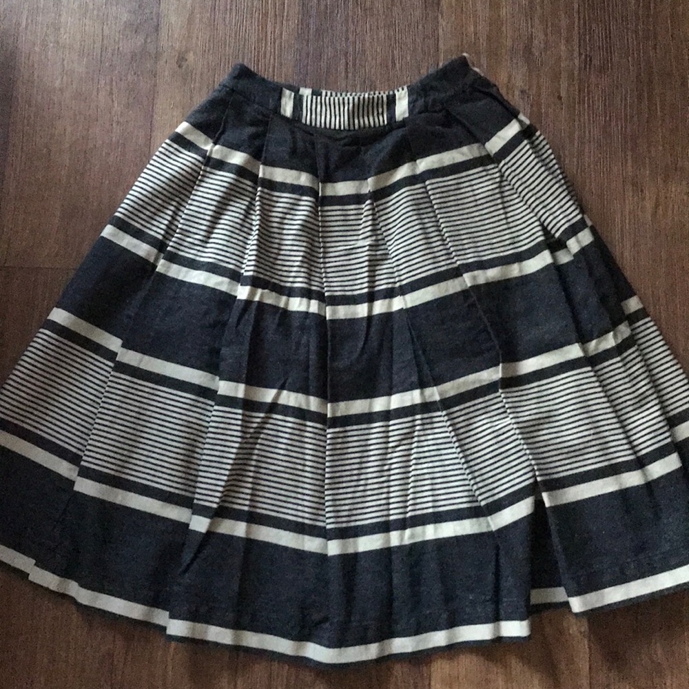 Moulinette Soeurs Pleated Skirt sz 2